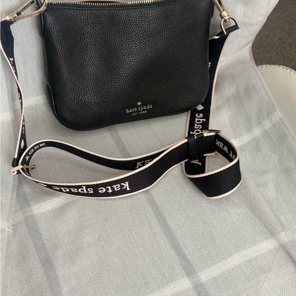 Kate Spade Black Crossbody Bag with Logo Strap - Picture 7 of 7